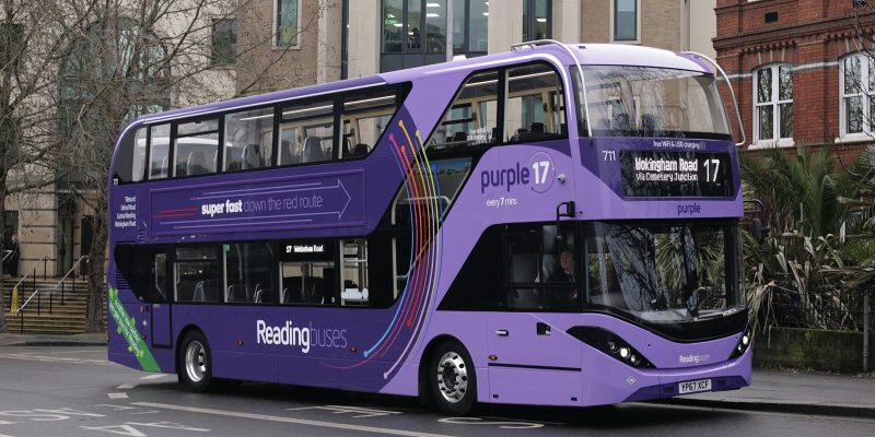 Reading Buses 711 King's Road Reading